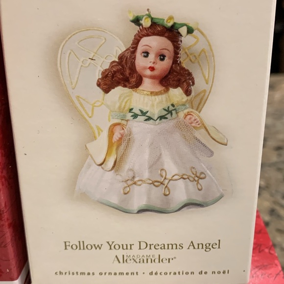 😇 (6)Hallmark Keepsake Madame Alexander Christmas Ornaments🎄offers welcomed🎁 - Picture 4 of 7
